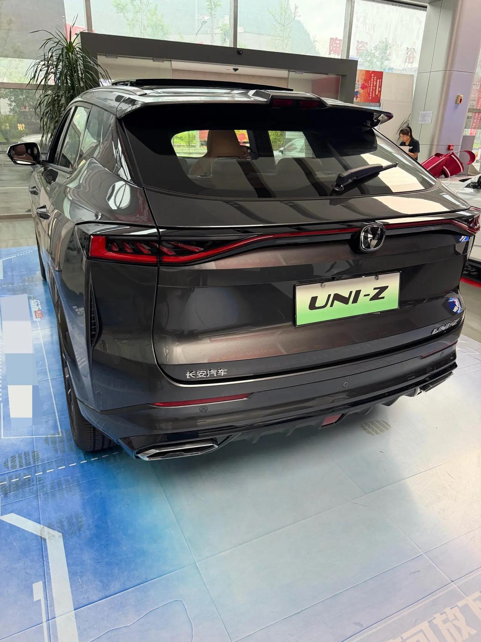 ChangAn 2025 UNI-Z Smart Electric iDD 1.5 Stepless 125km Smart New Blue Whale Warship Automatic Gear 6