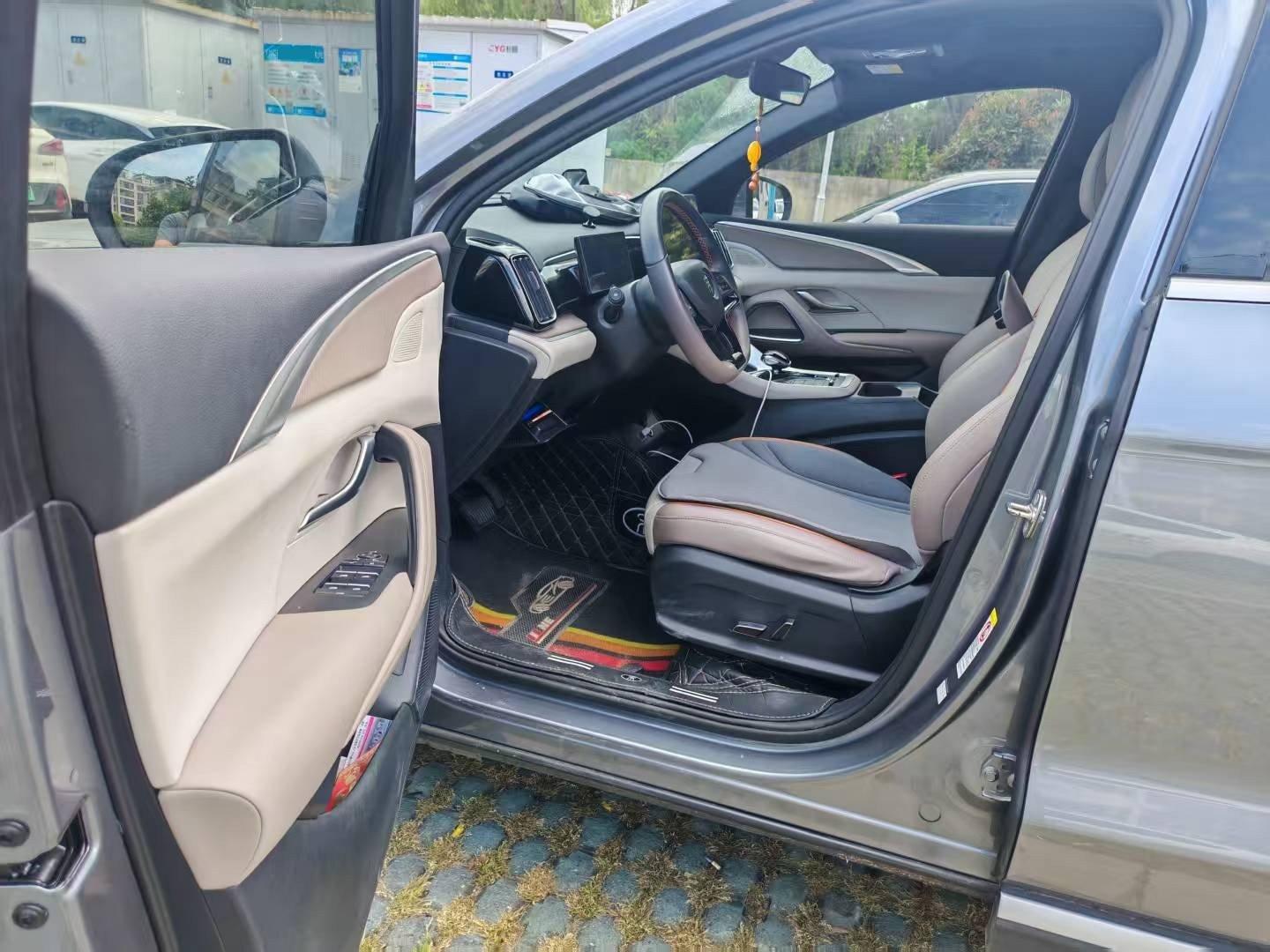 BYD Song Pro New Energy 2024 Model Song Pro DM-i 1.5 CVT Honor Edition Exceed Version 110KM Automatic 3