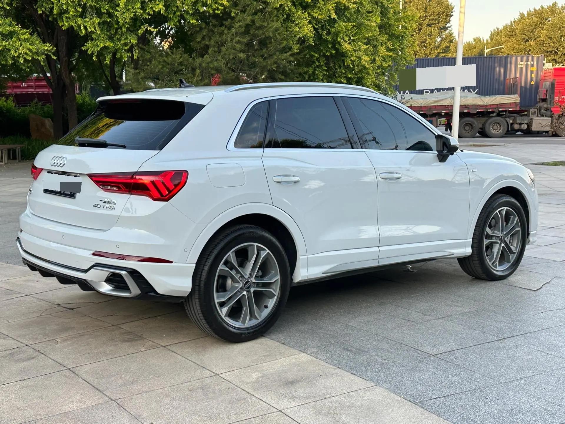 Audi 2024 Q3 2.0TFSI 40TFSI Fashion Dynamic Automatic 5