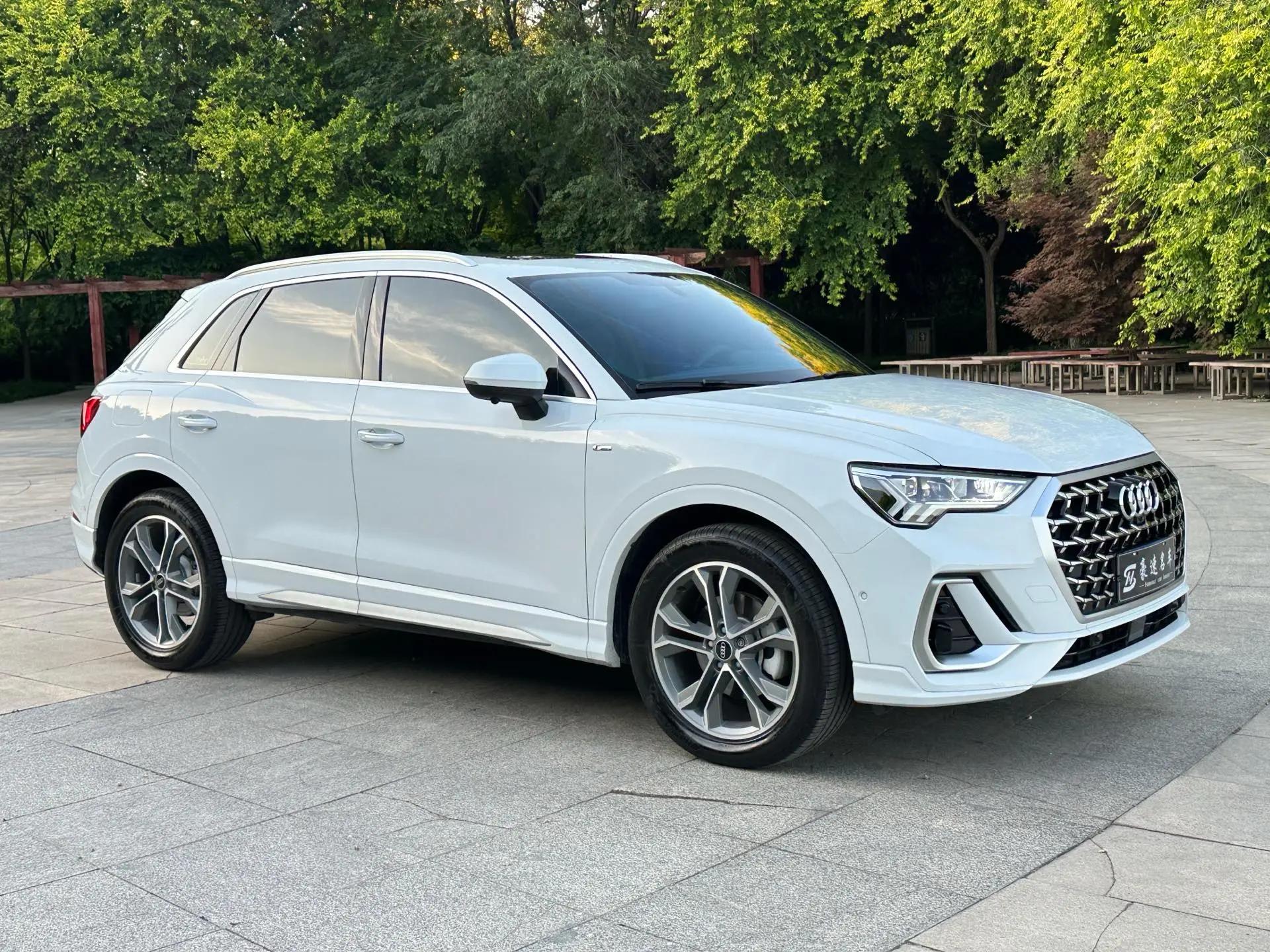 Audi 2024 Q3 2.0TFSI 40TFSI Fashion Dynamic Automatic 7