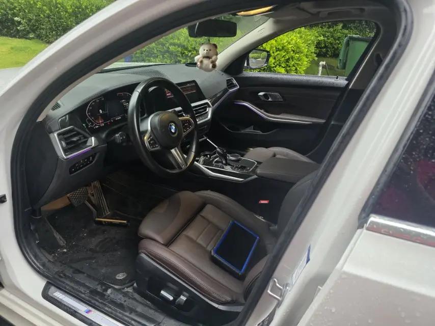 BMW 3 Series 2020 325Li M Sports Suit 4