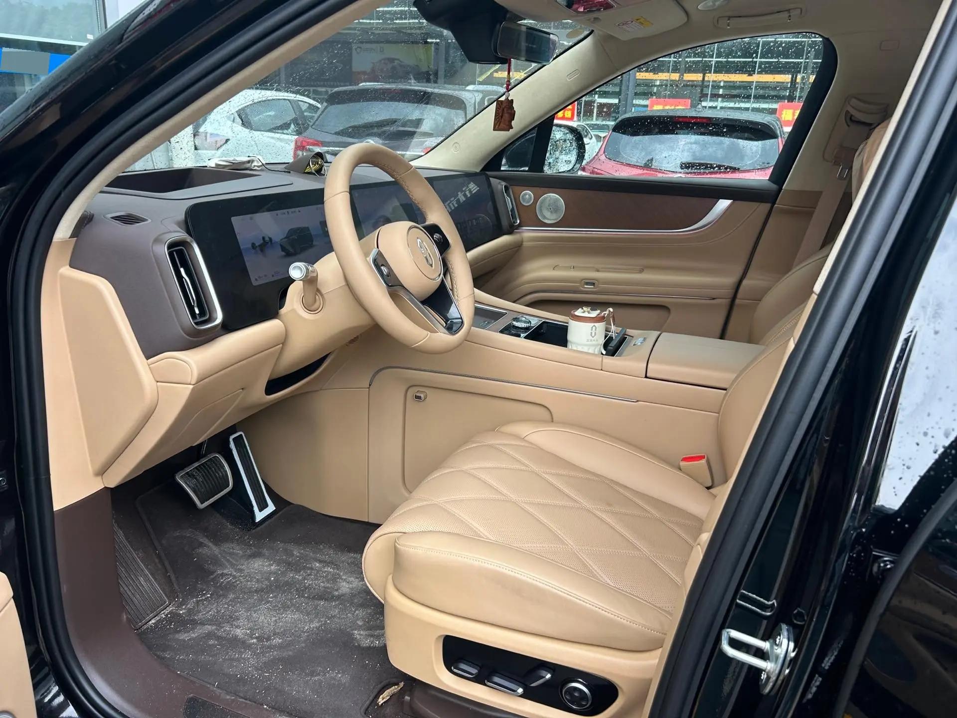 AITO 2025 AITO M9 extended range Max version 52kWh5 seat version automatic gear 2
