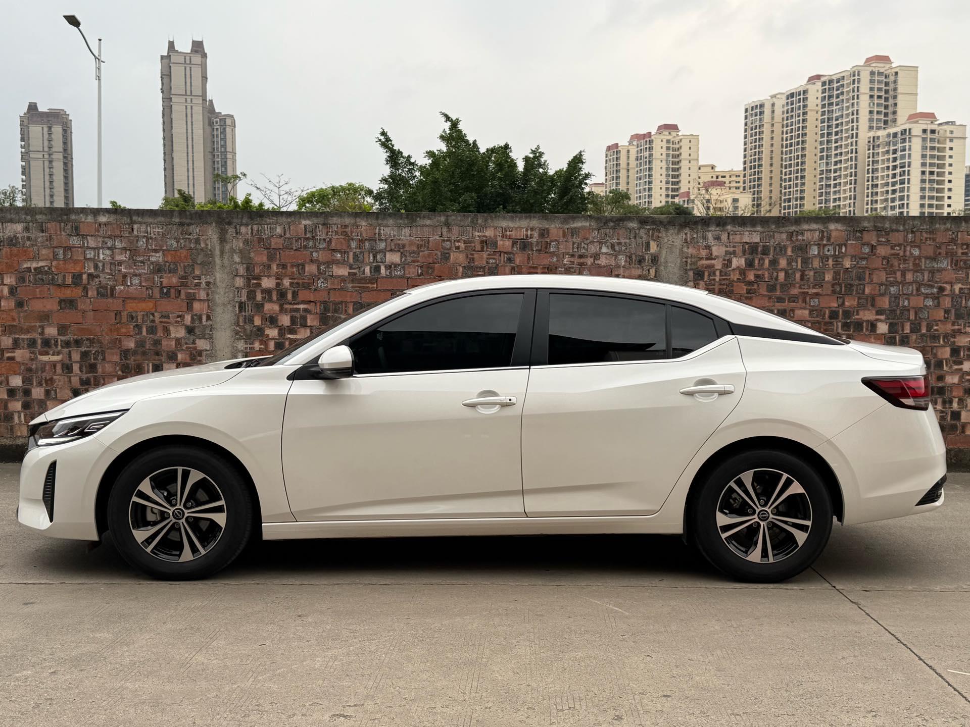 Xuanyi 2023 1.6L CVT Smart Driving Edition 4