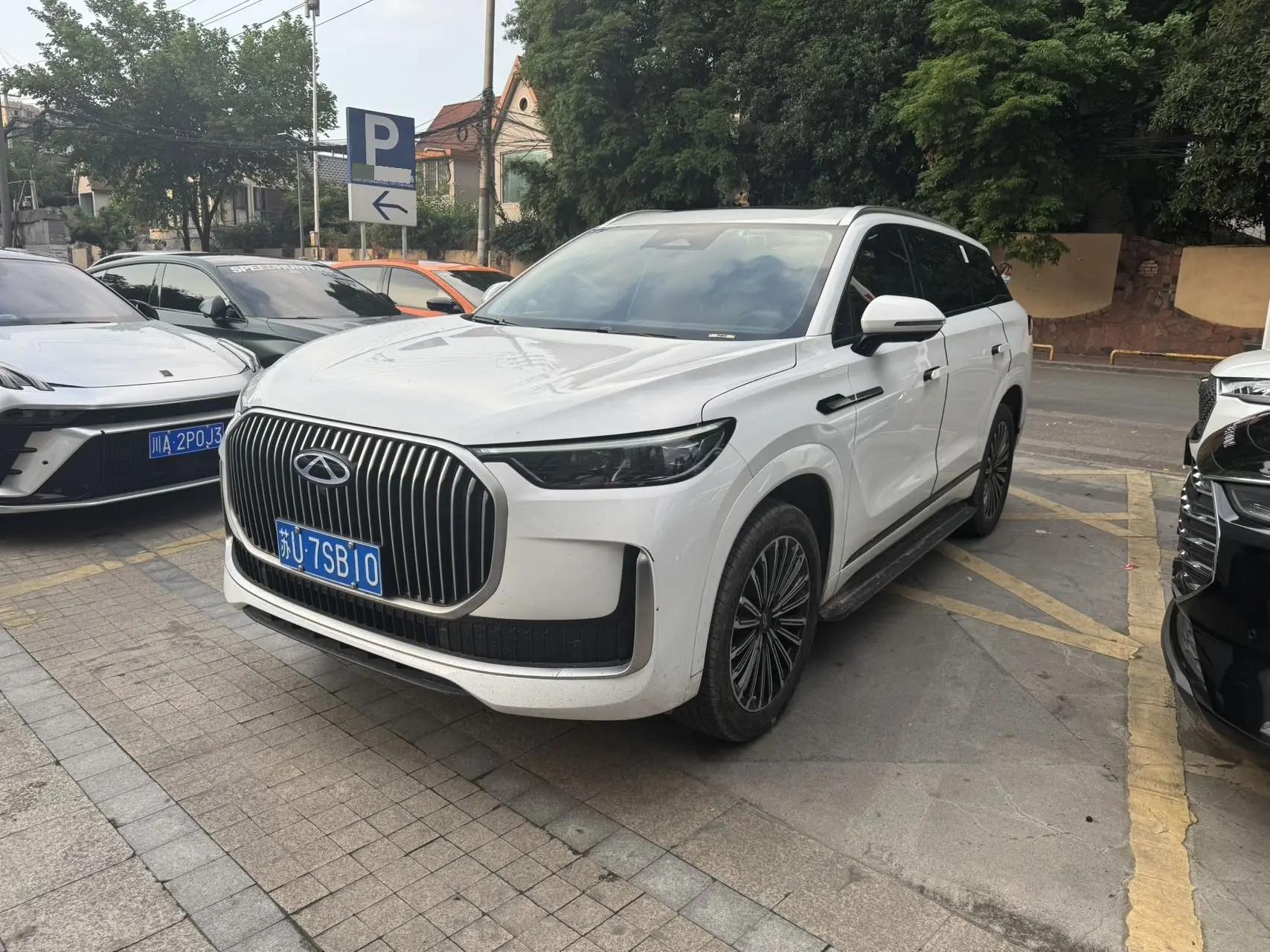 Chery 2025 Ruihu 9 2.0T Two-Drive Premium Edition 7-seat Automatic Gear