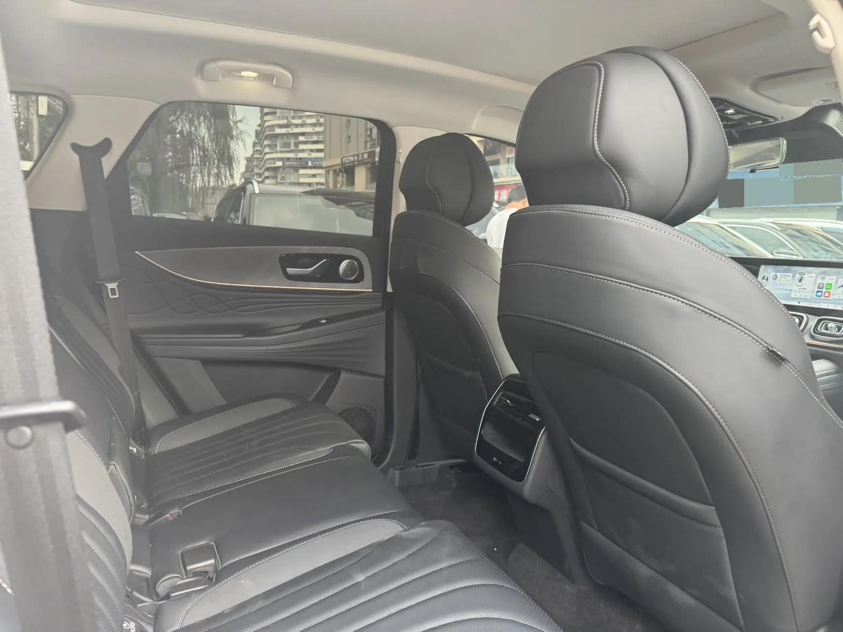 Chery 2025 Ruihu 9 2.0T Two-Drive Premium Edition 7-seat Automatic Gear 7