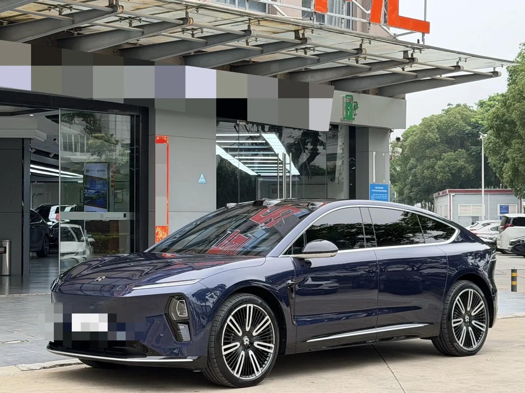 Открыть галерею: NIO ET9 2024 basic model