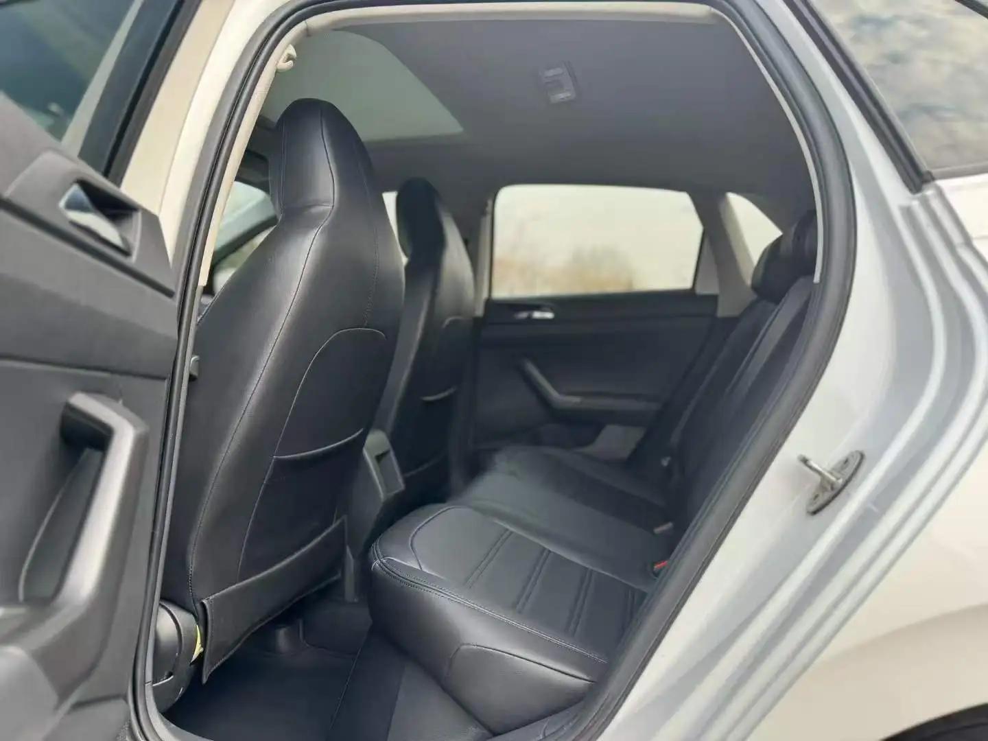 Polo 2019 Plus 1.5L Automatic Panoramic Music Edition 9