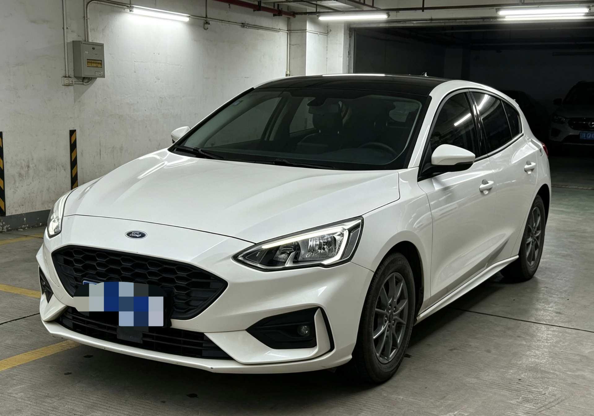 Fox 2020 hatchback EcoBoost 180 automatic front tide