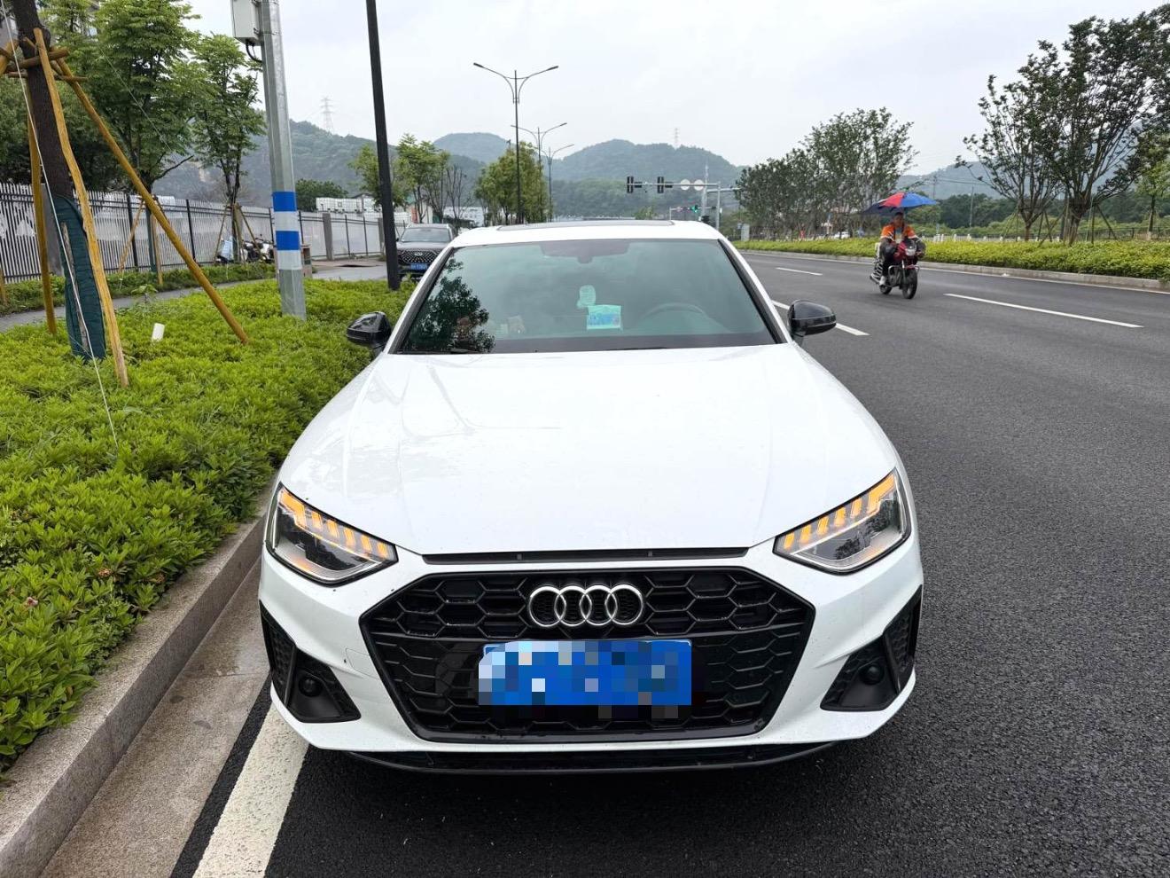 Audi A4L 2023 40 TFSI Deluxe Dynamic 2