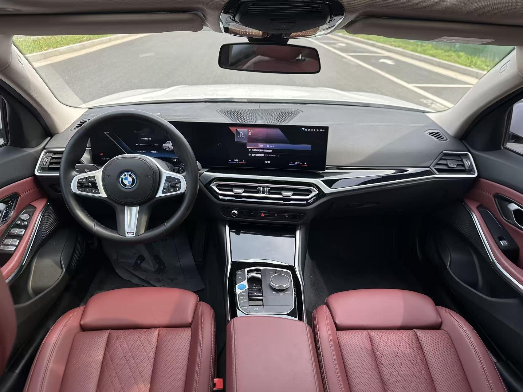 BMW i3 2022 eDrive 35 L 4