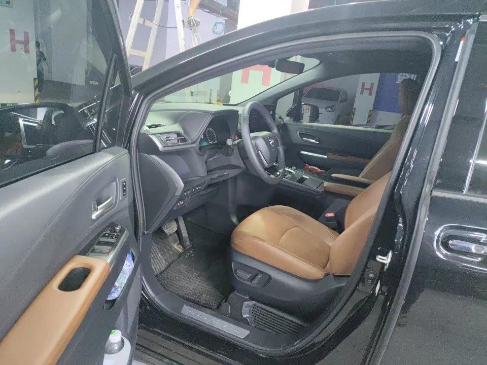 Toyota 2024 Sienna HYBRID 2.5 CVT Prestige ULTRA Edition Automatic 5
