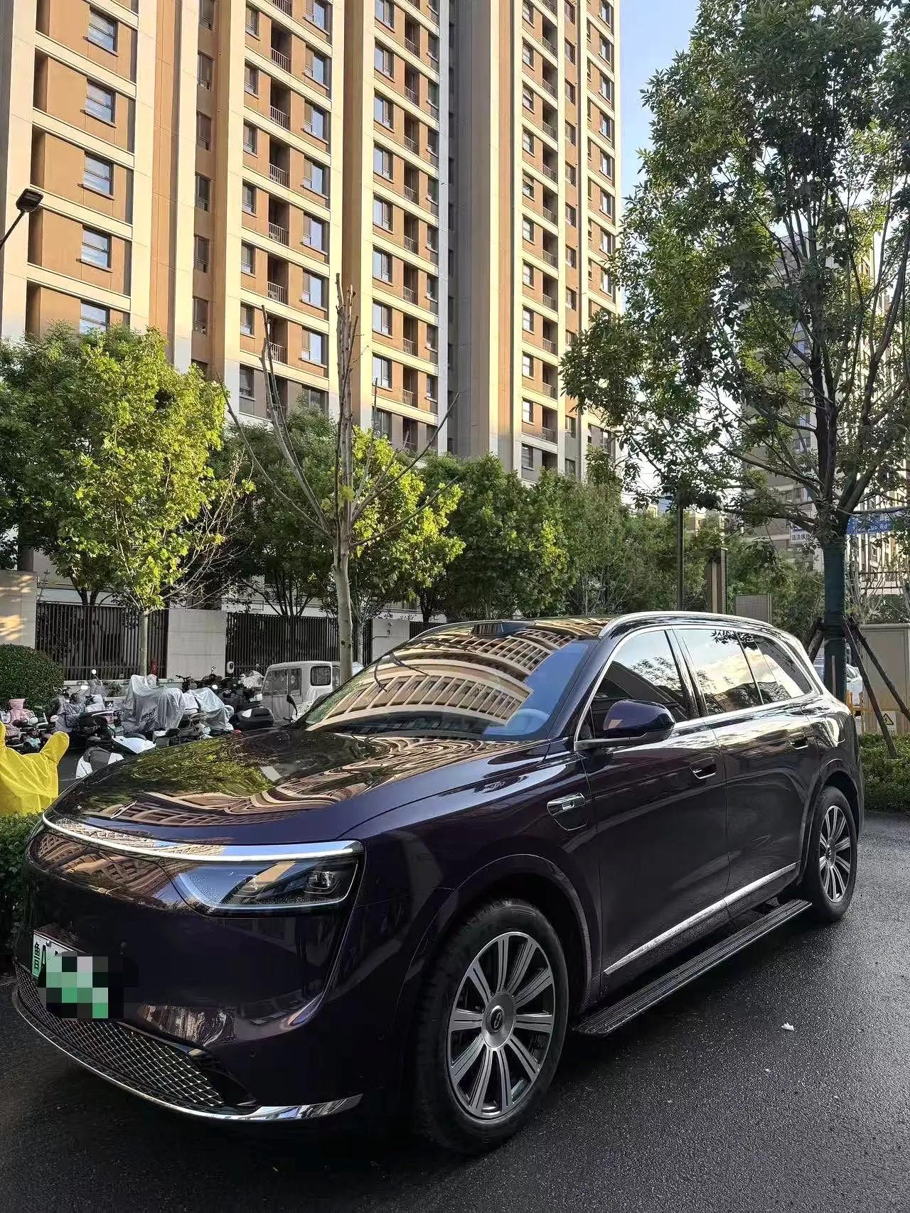 AITO M8 2025 Pure Electric Max Five-seat Long Endurance Edition