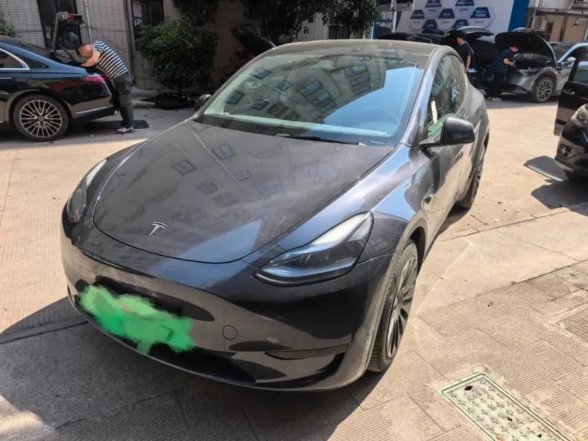 2024 Model Y Rear-Wheel Drive Edition