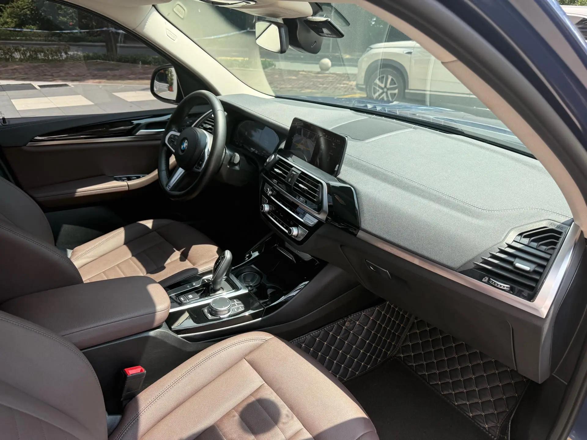 BMW X3 2020 xDrive25i M sports suit 14