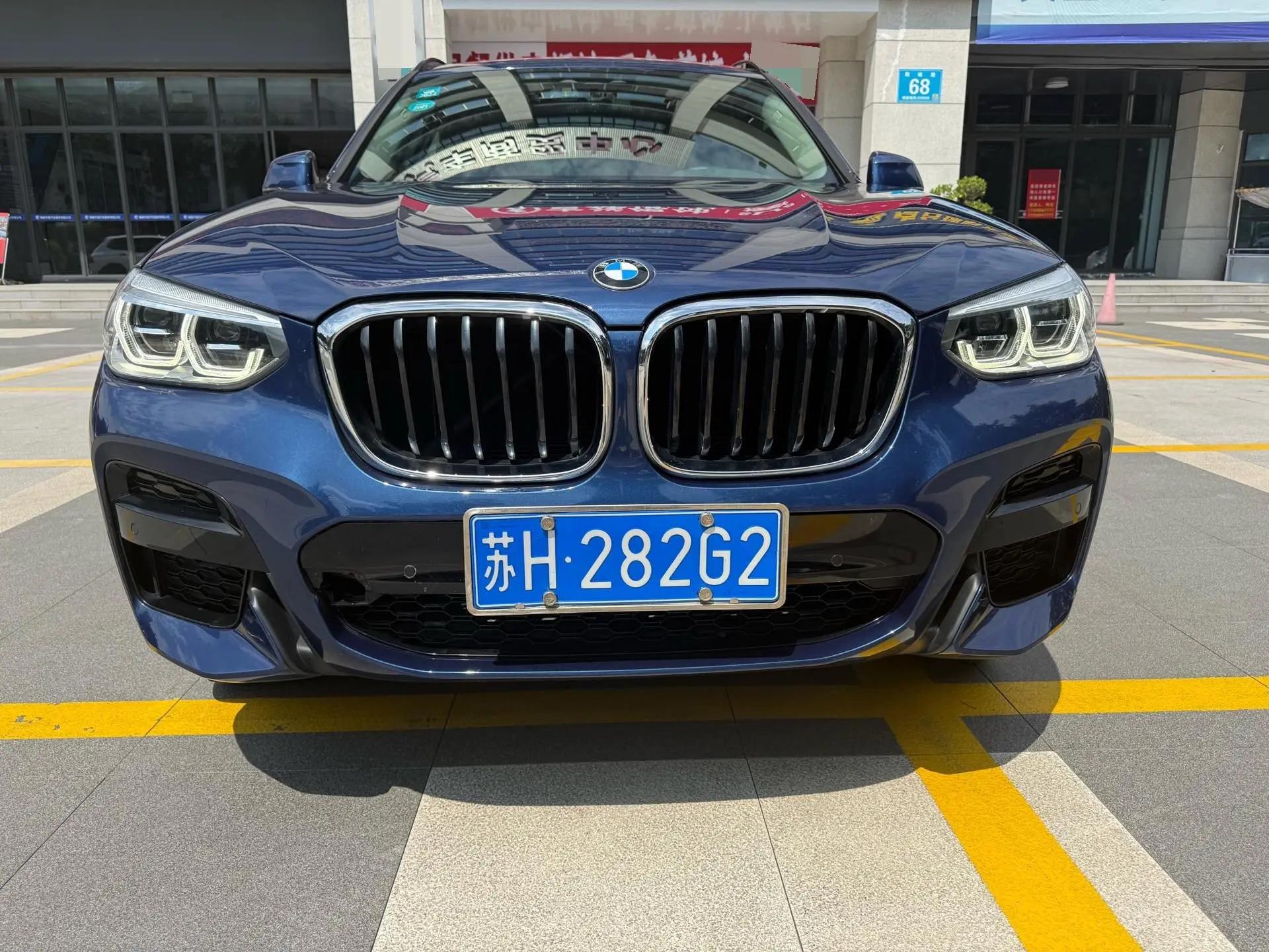 BMW X3 2020 xDrive25i M sports suit 2