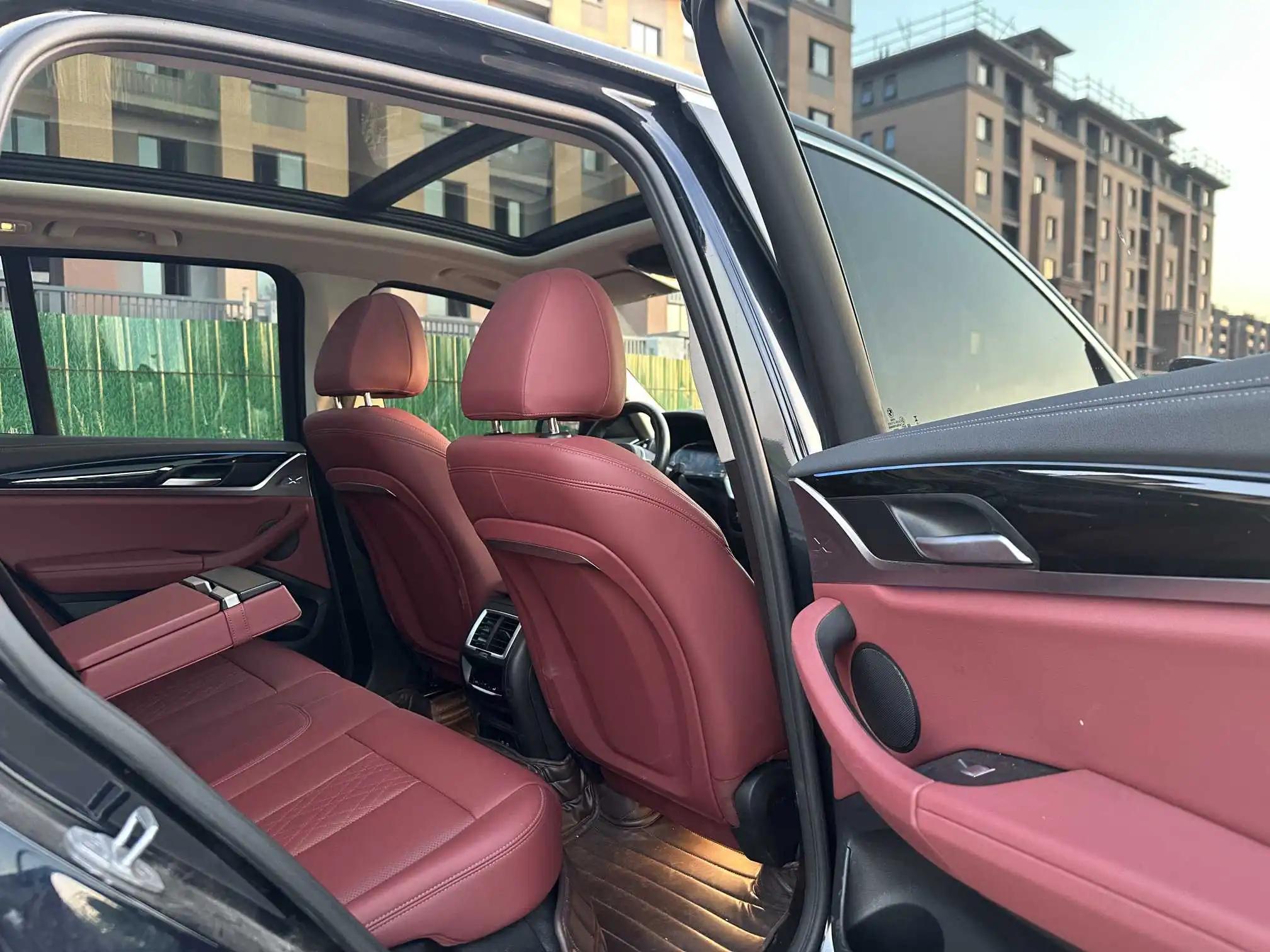BMW iX3 2022 Leading Type 4