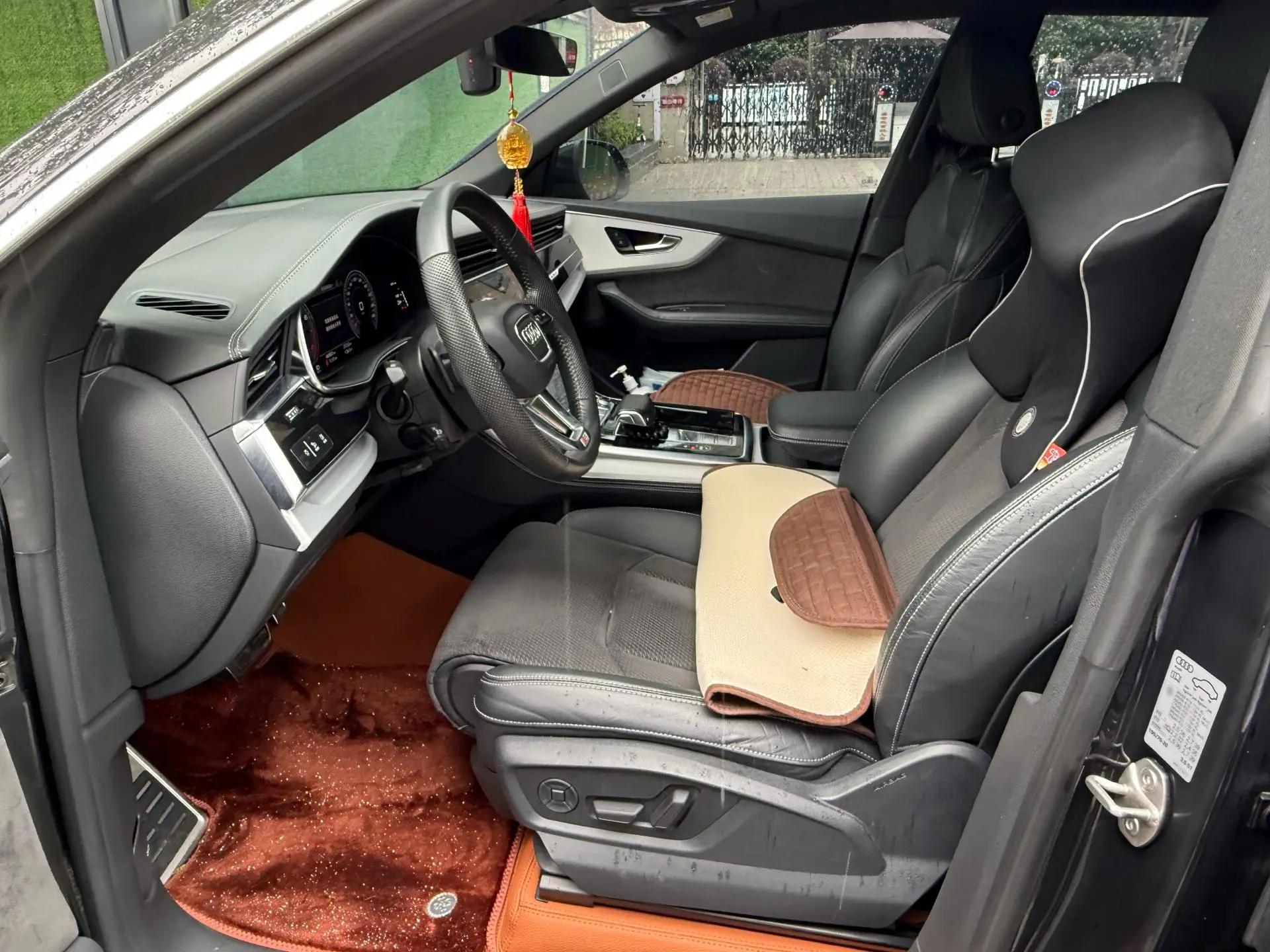 Audi Q8 2019 55 TFSI Deluxe Dynamic 4