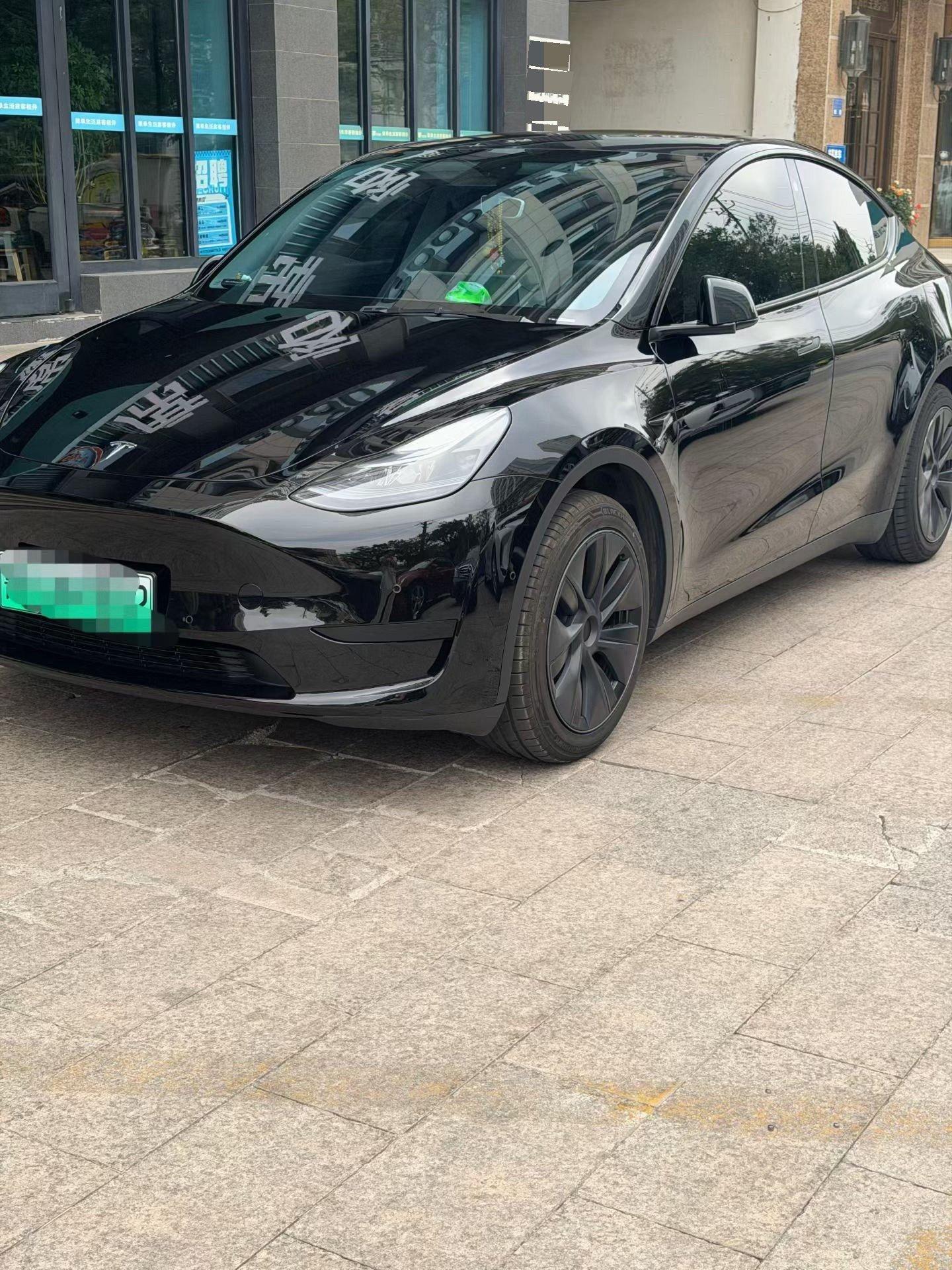 Model Y 2023 rear-wheel drive version