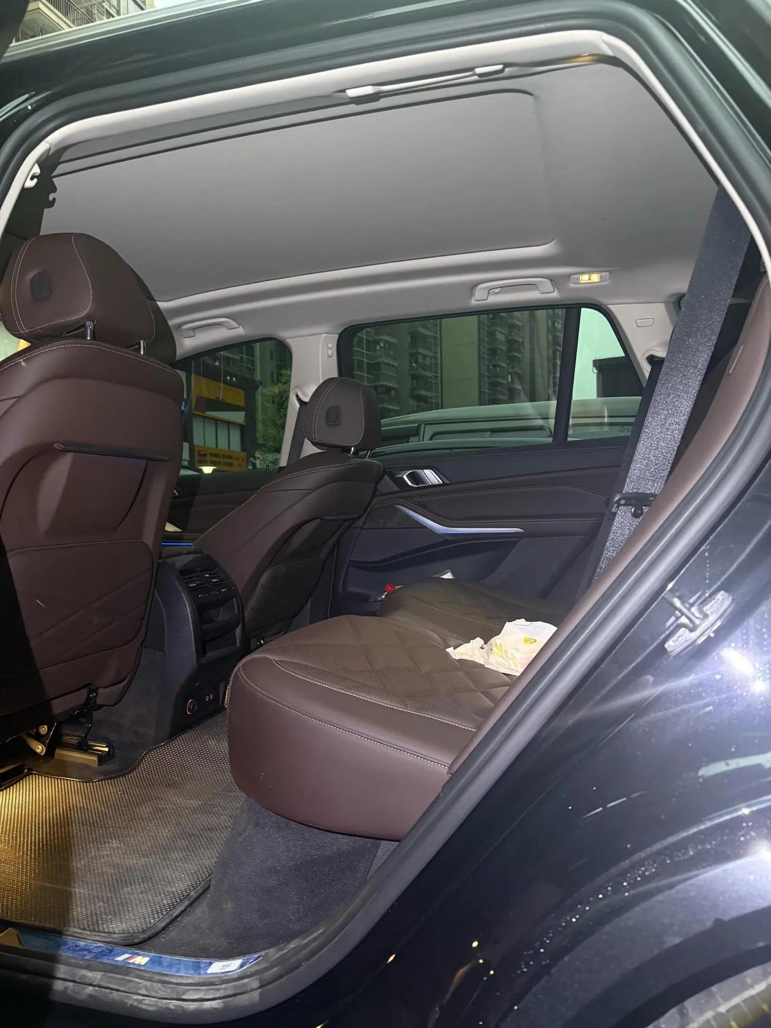 BMW X5 2022 xDrive 30Li M sports set 3
