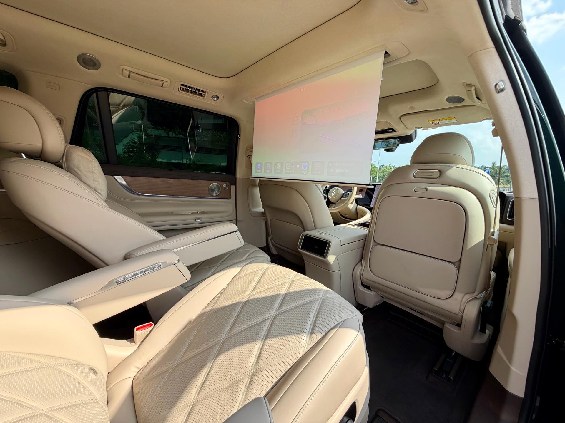 AITO 2025 AITO M9 EV Pure Electric Ultra Edition 100kWh6-seat Edition Automatic Gear 13