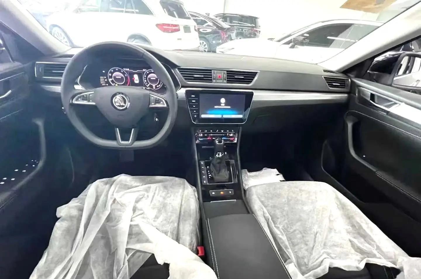 Express 2024 TSI280 DSG Premium Edition 3
