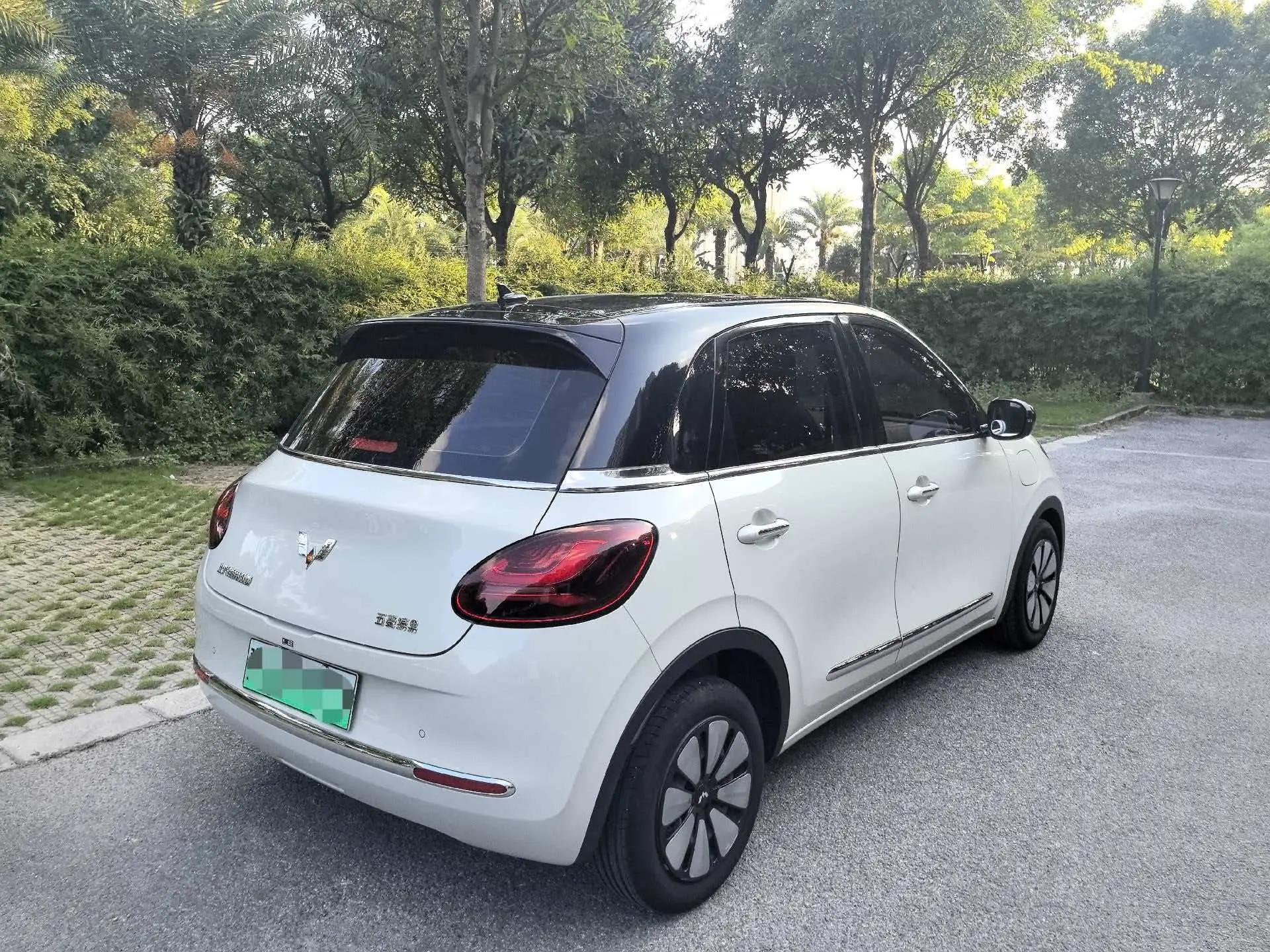 WuLing Plantronics 2023 410km LingBox Premium 3