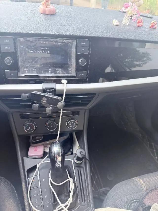 Lavida 2019 280TSI DSG Comfort Edition Country VI 3