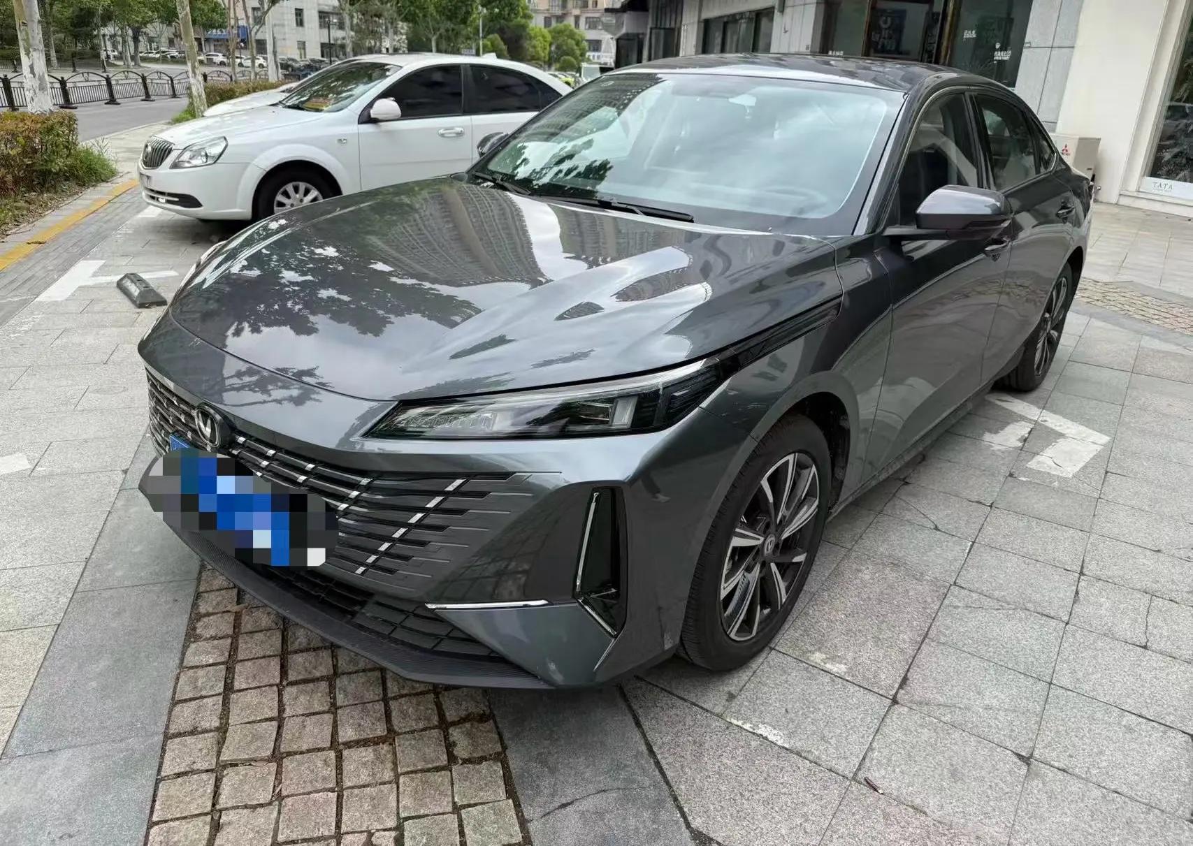 Open image lightbox: ChangAn 2025 Eado 1.5T Blue Whale 500Bar Prestige Automatic