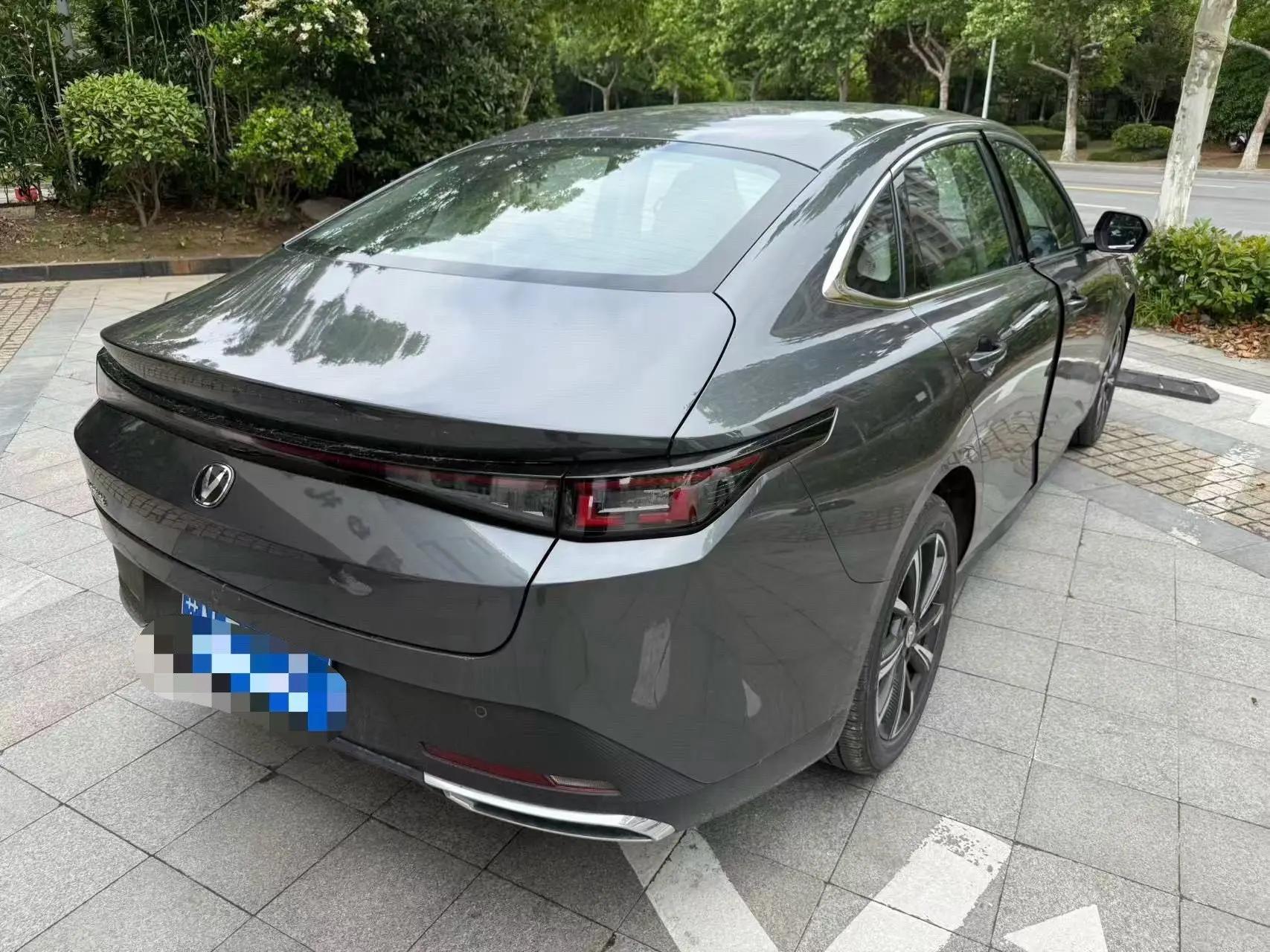 ChangAn 2025 Eado 1.5T Blue Whale 500Bar Prestige Automatic 4
