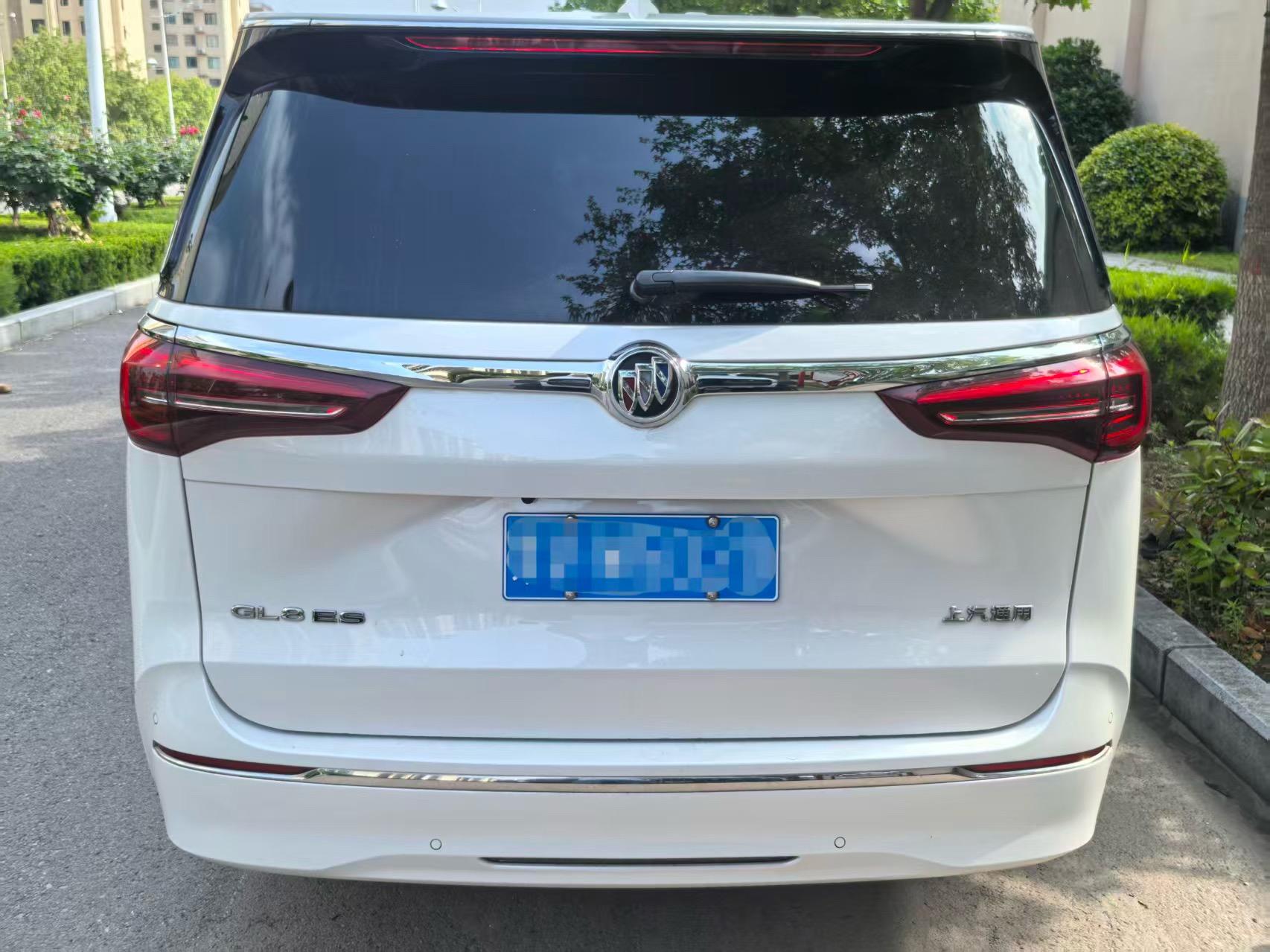 Buick GL8 2023 ES Lu Zun 653T Comfort 4