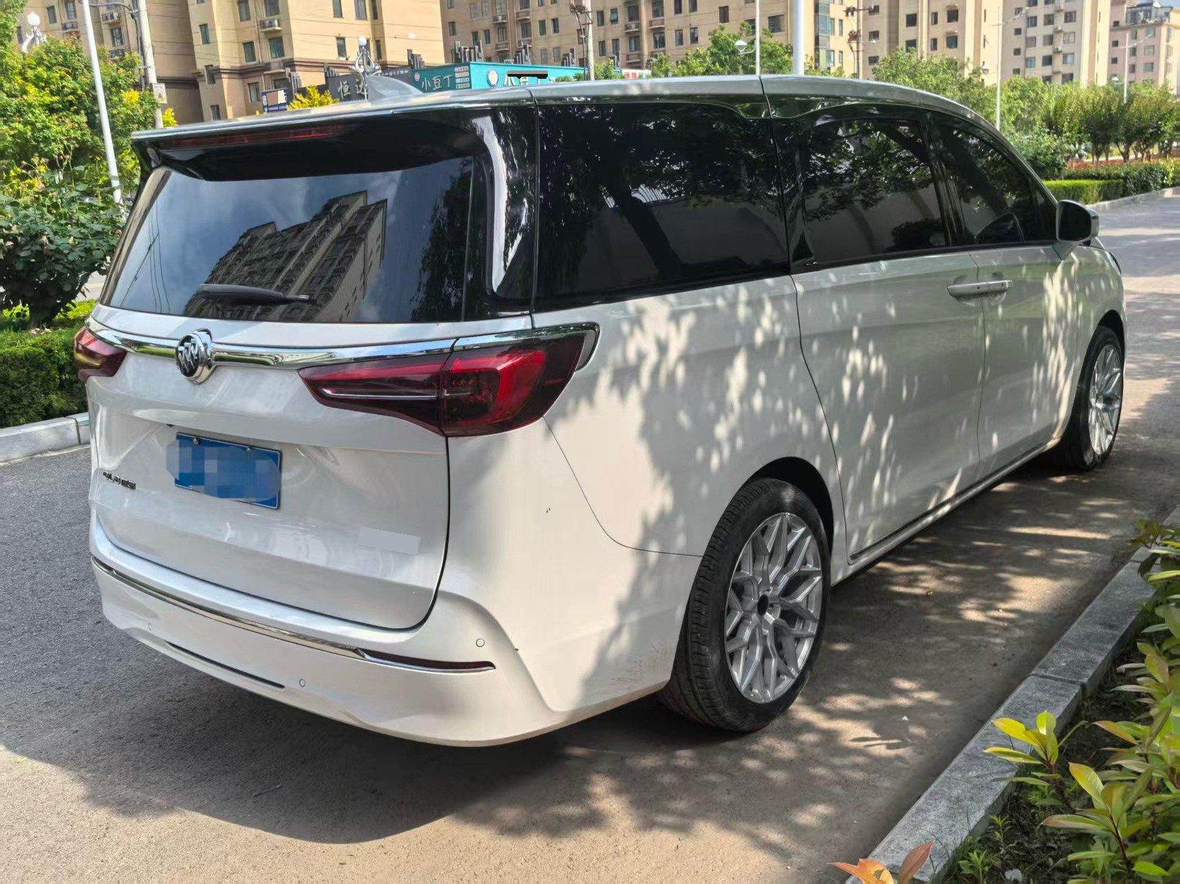 Buick GL8 2023 ES Lu Zun 653T Comfort 5