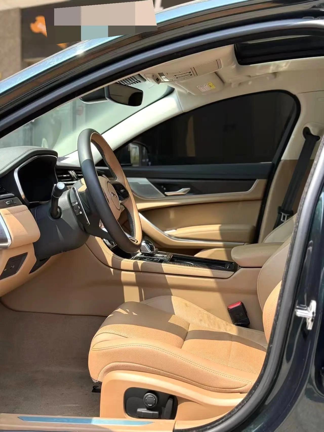 Jaguar XFL 2024 2.0T P 12500.00g Drive Premium Deluxe Edition 6