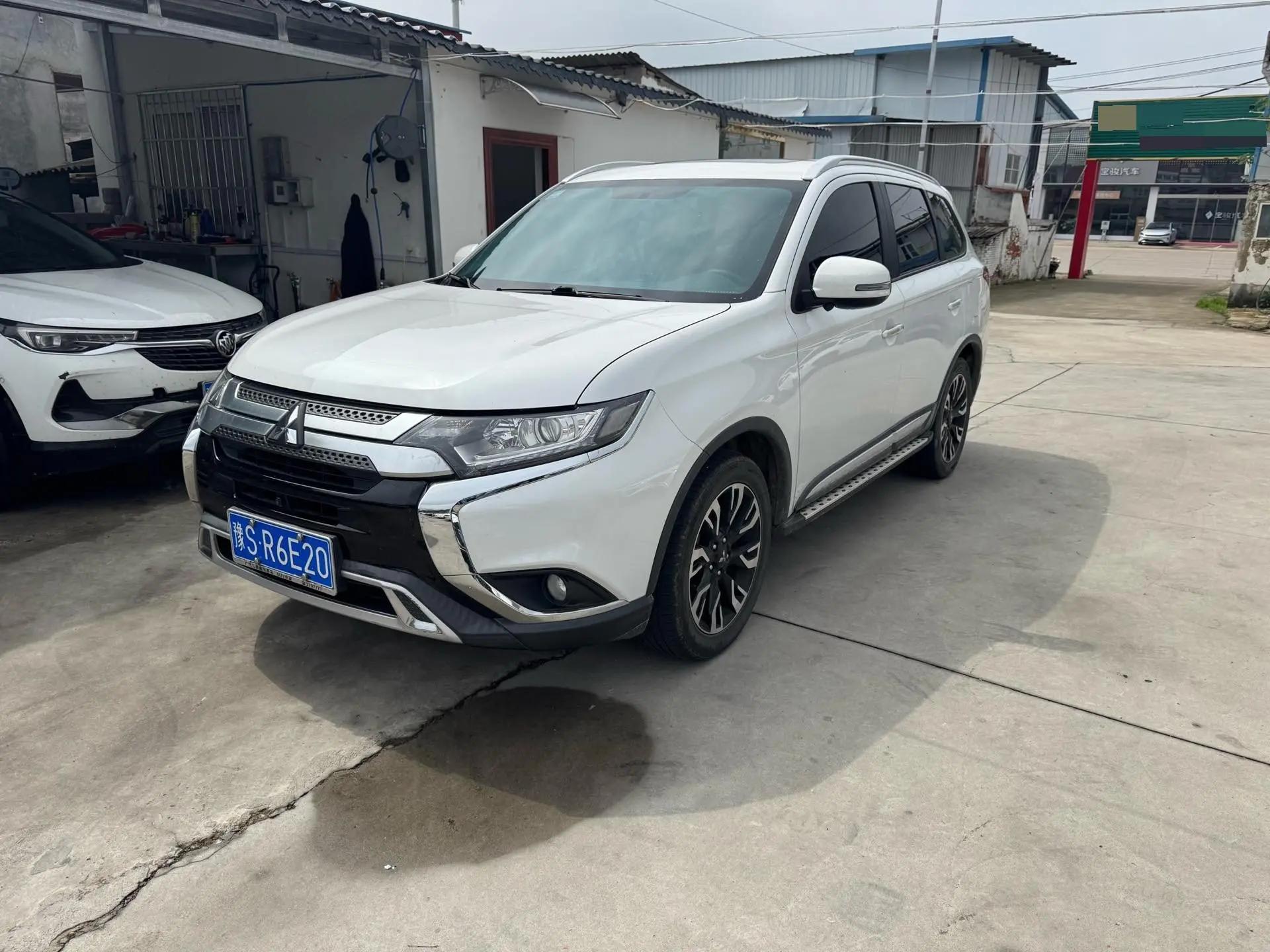 Outlander 2020 2.0L Two-Drive Enjoy Edition 7