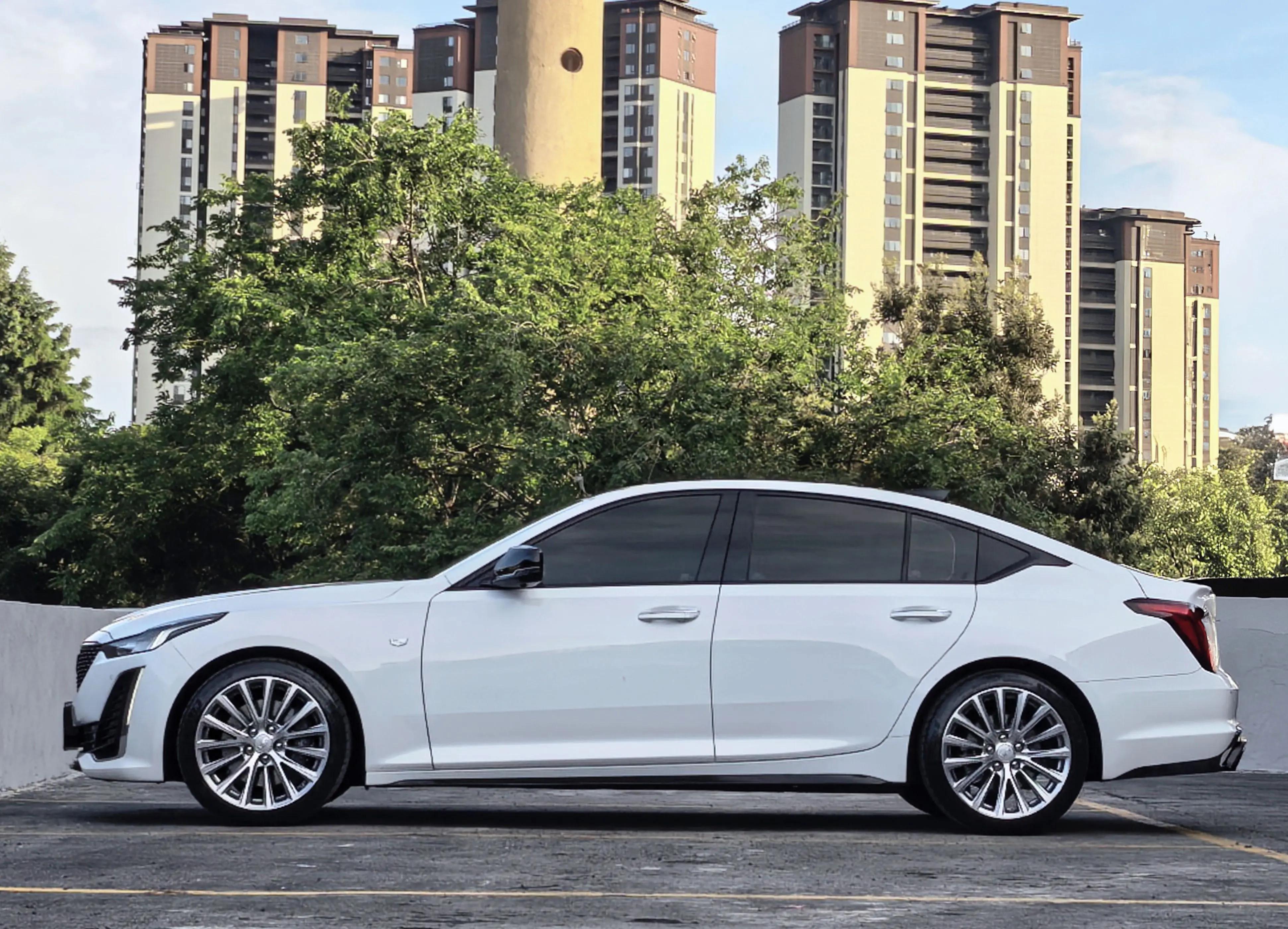 Cadillac CT5 2021 28T Honorable Model 14