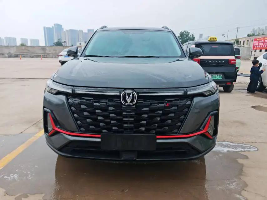 ChangAn 2023 CS35 PLUS 1.4T Enjoyment Edition Luxury Automatic 2