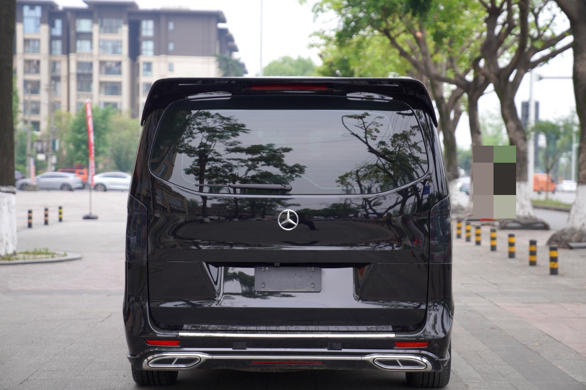 Mercedes Benz 2023 V-Class 2.0T Business Edition 7-Seater Automatic 11