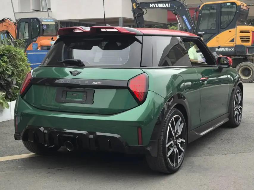 MINI Countryman(进口) MINI JCW 2025款 JOHN COOPER WORKS 自动挡 6