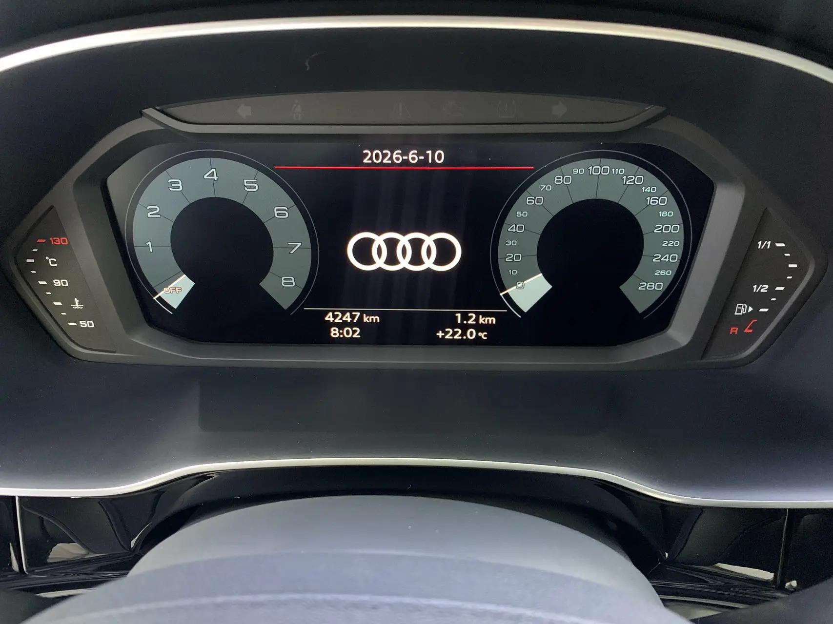 Audi Q3 2022 35 TFSI Enterprising Dynamic 12