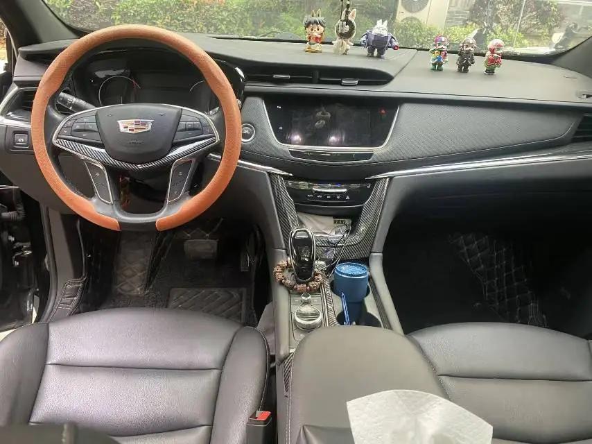 Cadillac XT5 2021 28T Luxury Model 3