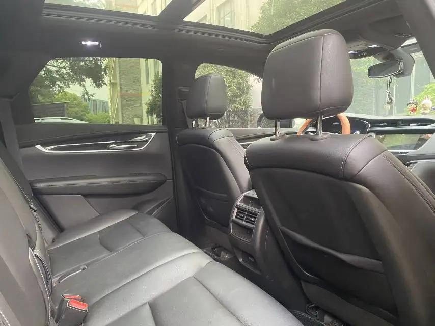 Cadillac XT5 2021 28T Luxury Model 4