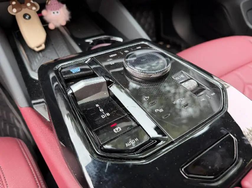 BMW 2025 i5 eDrive 35L Deluxe Set Automatic Gear 5
