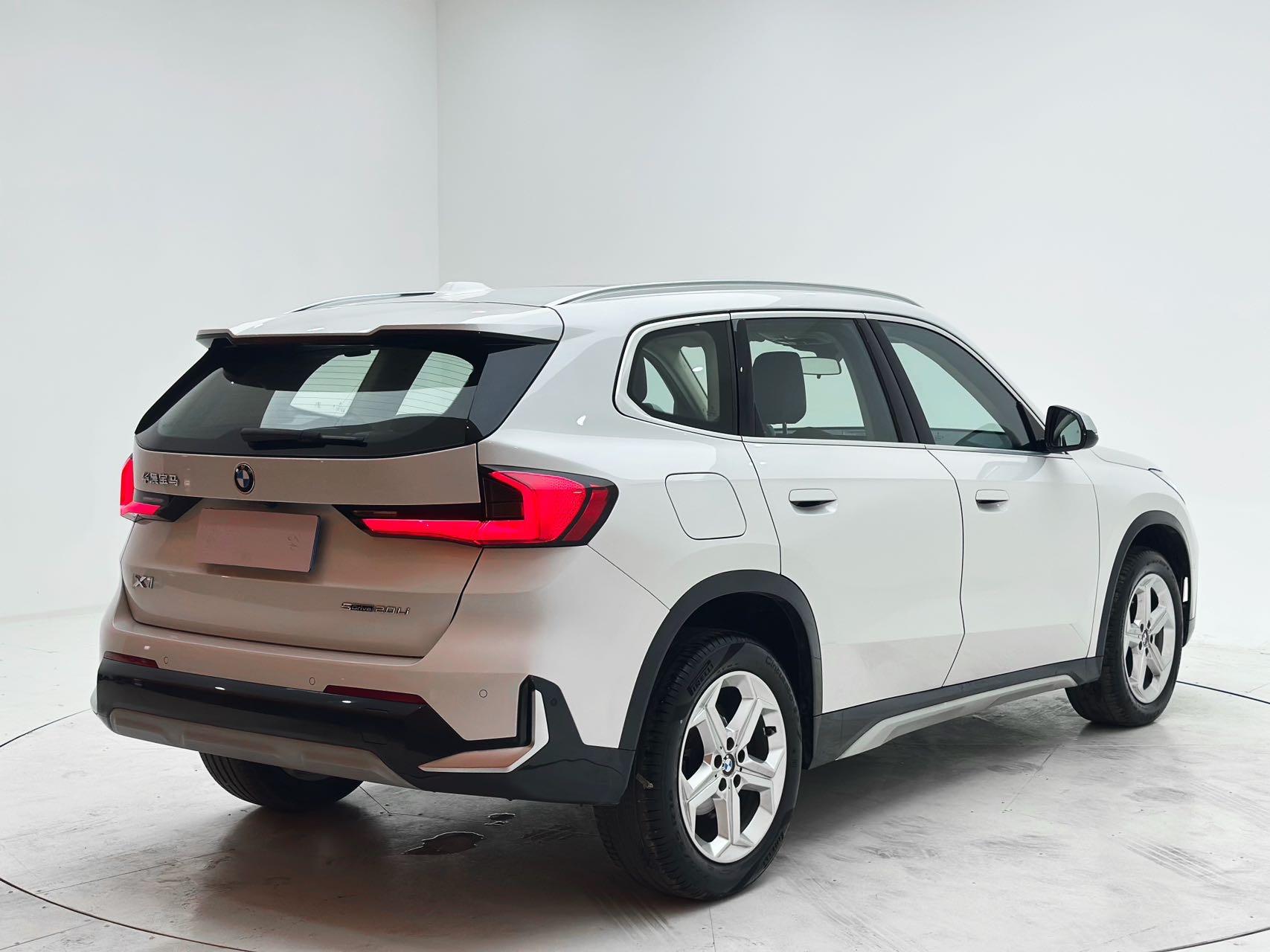 BMW 2023 X1 sDrive20Li 1.5T X Design Package Automatic 6