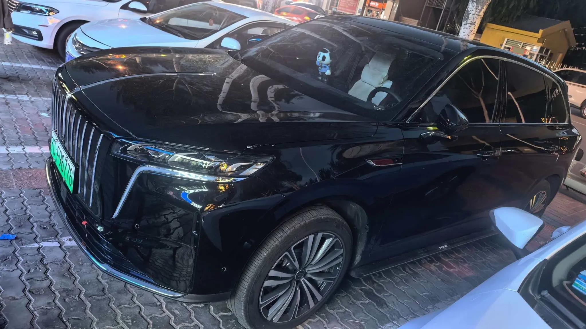 HongQi 2026 HS6 PHEV 1.5T 240 Smart Hybrid Automatic Gear 3