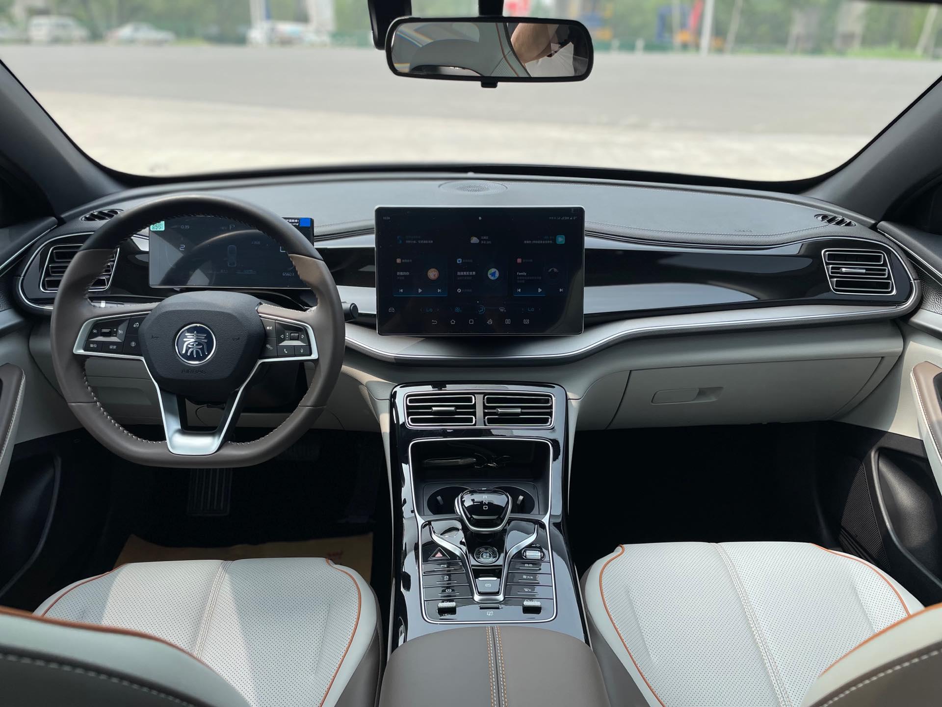 Qin PLUS 2021 DM-i 120KM Honorable Model 13