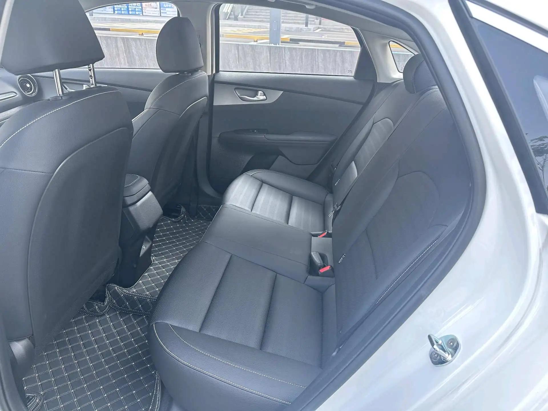 Kia K3 2024 1.5L CVT Comfort Premium Edition 6