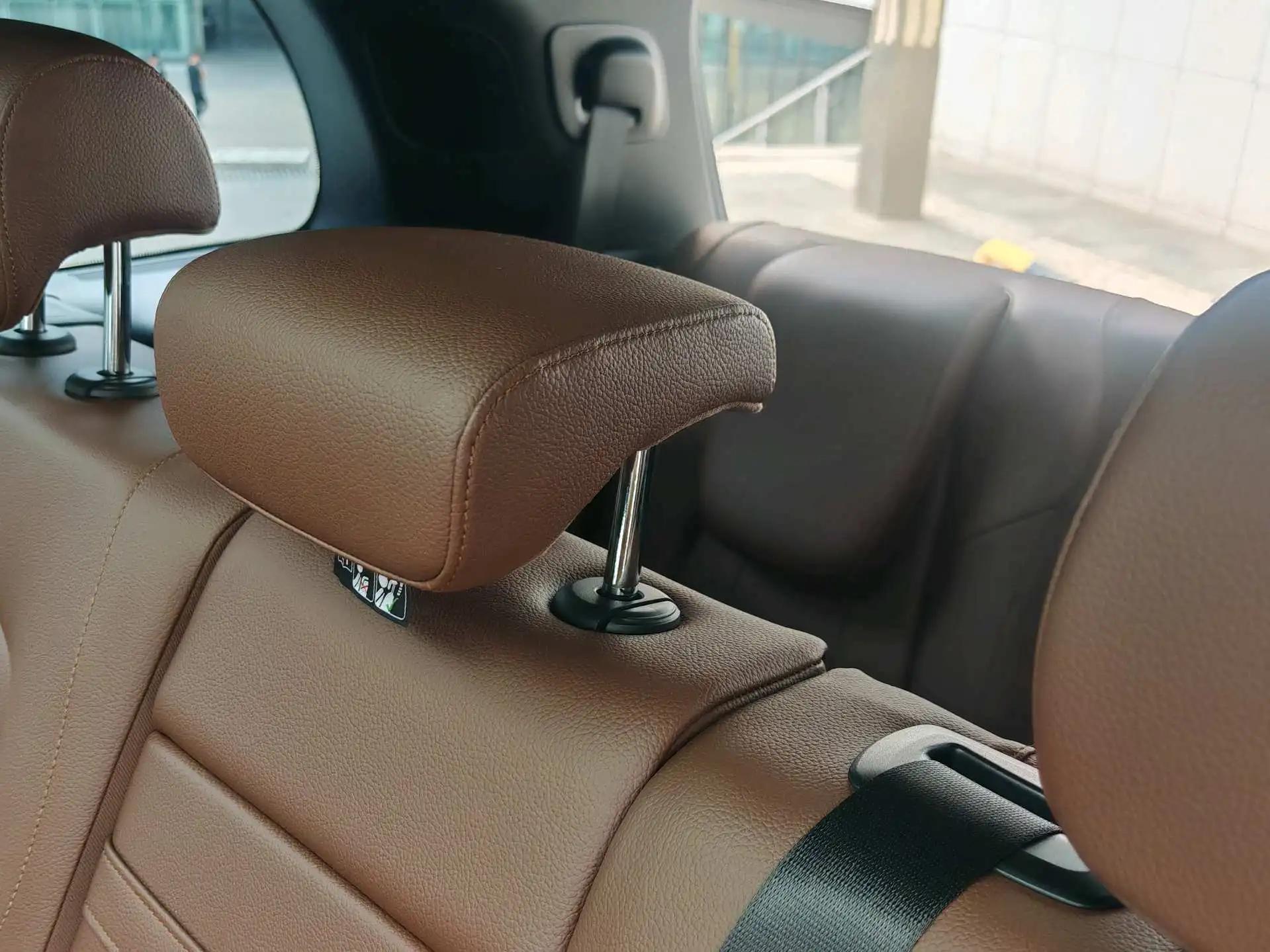 Mercedes Benz GLB 2023 GLB 220 Fashion 15