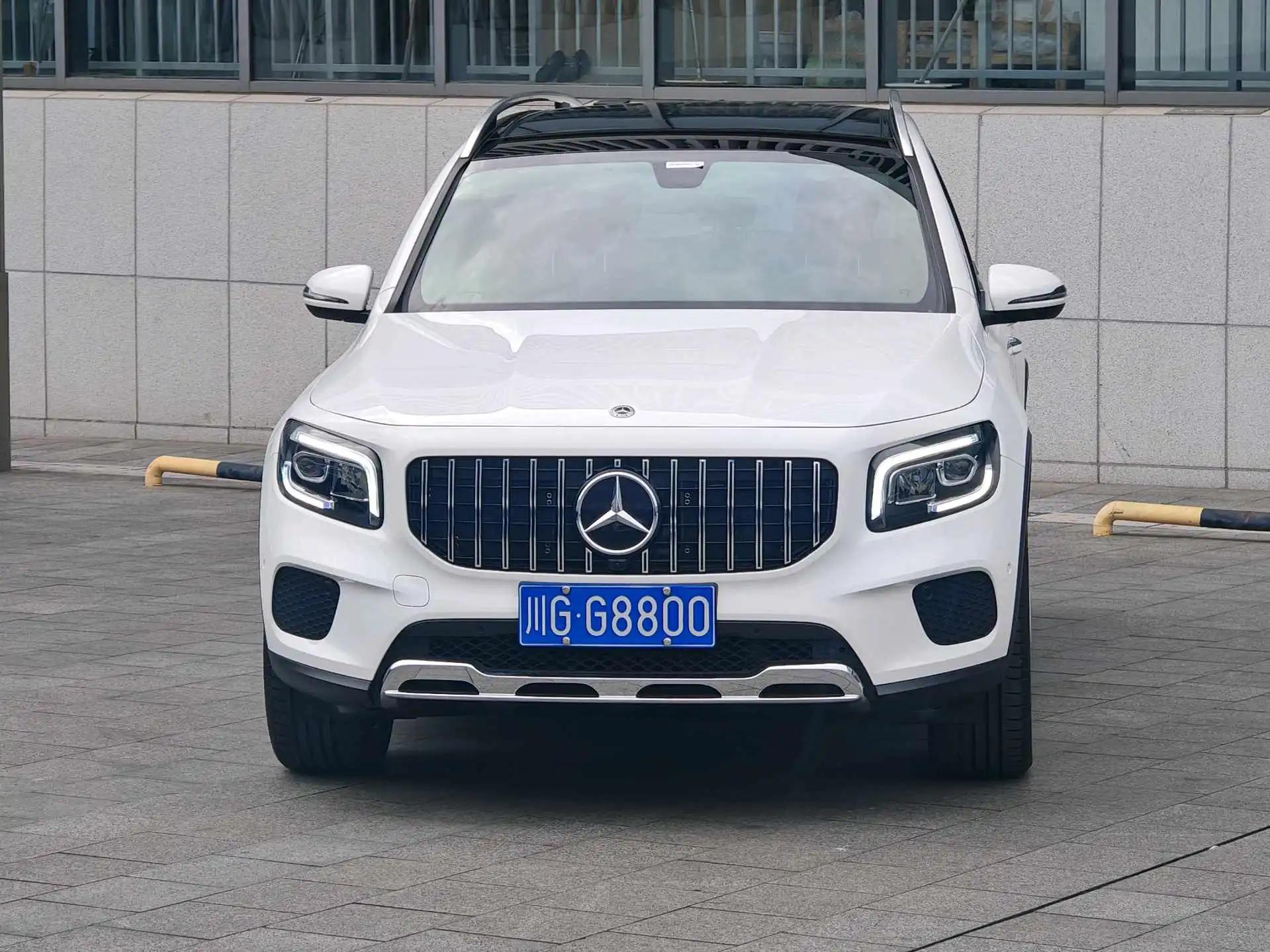 Mercedes Benz GLB 2023 GLB 220 Fashion 2