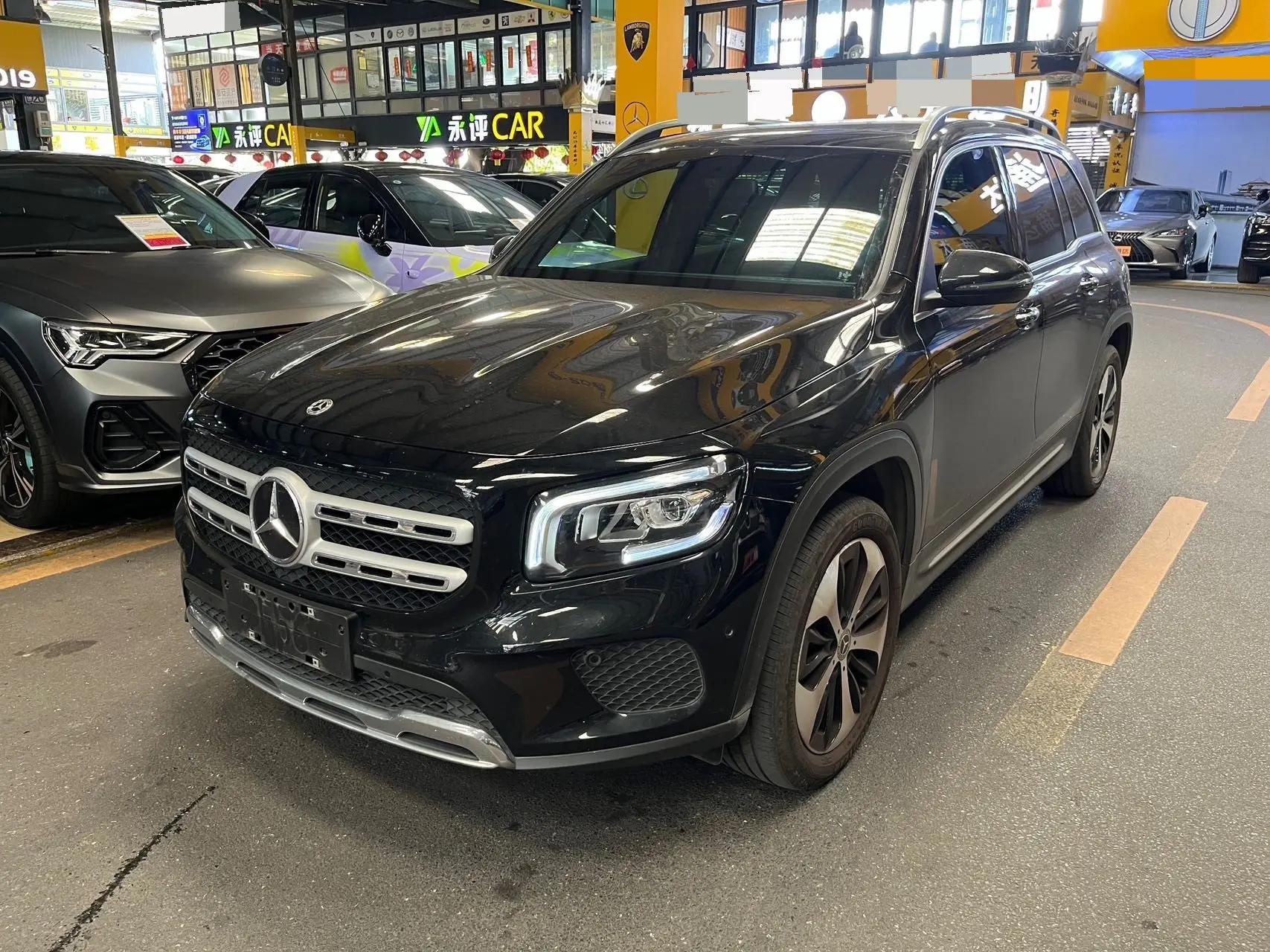 Mercedes Benz GLB 2023 GLB 220 Fashion