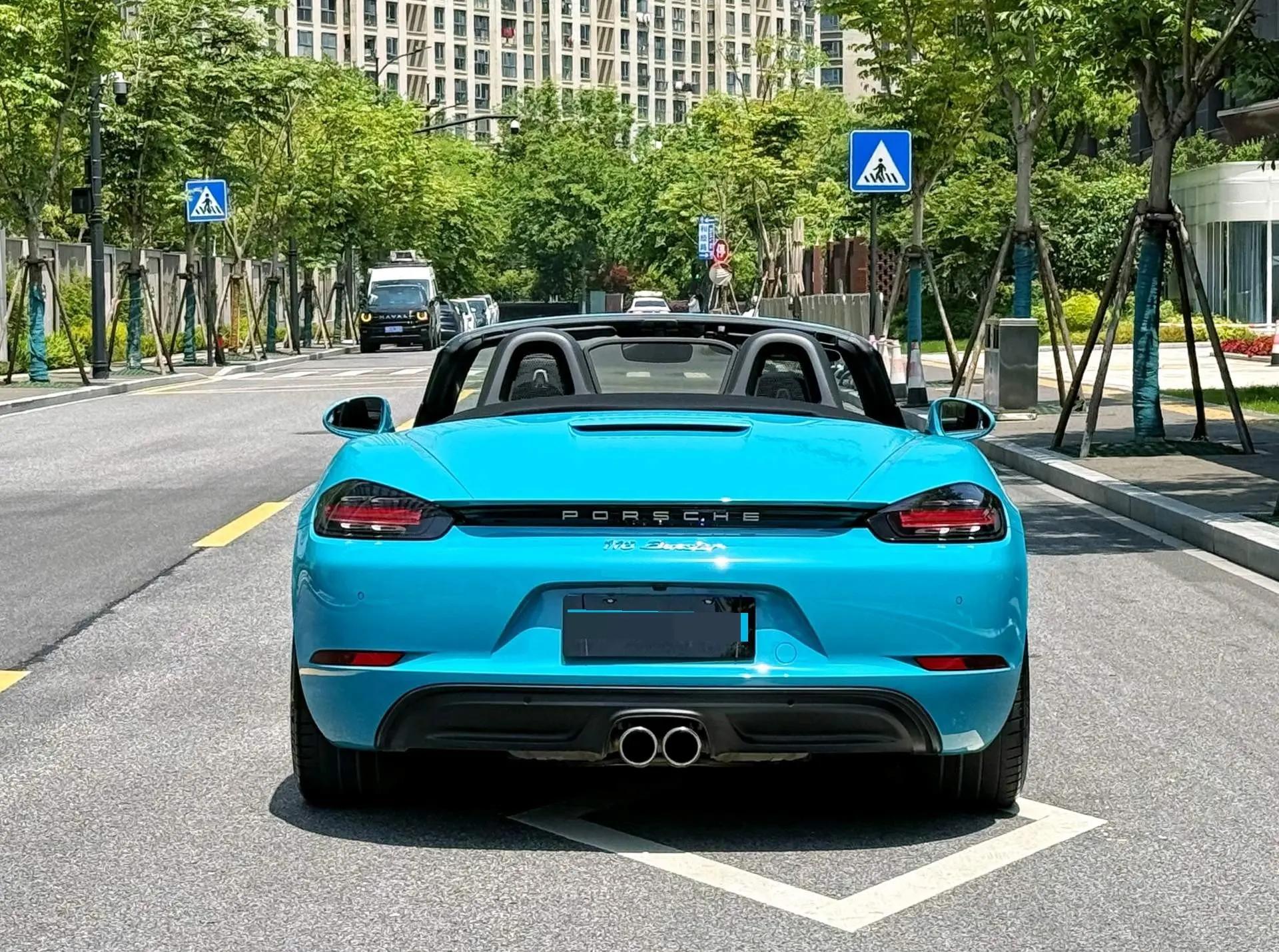 Porsche 718 2020 Boxster 2.0T 3