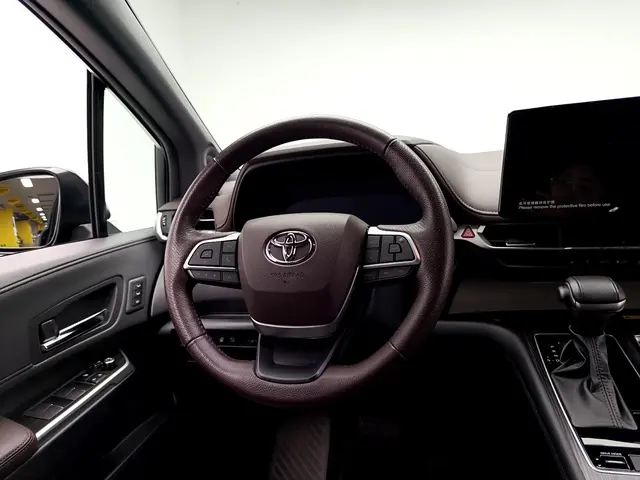 Toyota 2023 Grevia HYBRID 2.5 Stepless Flagship VIP Edition Automatic Gear 6